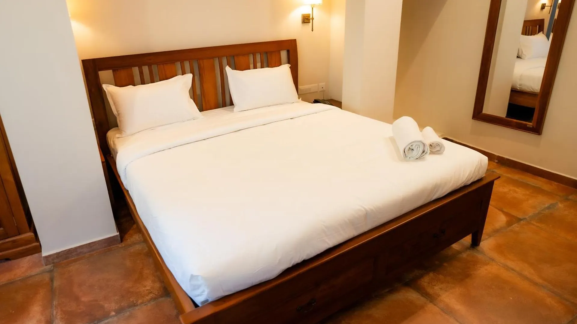 Sarada Mandiram Hotel Kochi 3*,  India